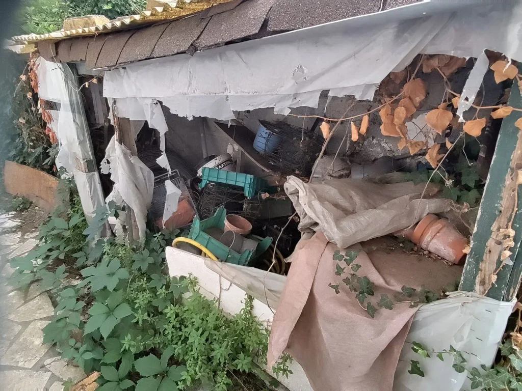 Avant débarras pavillon jardin 120m2 septembre 26 2jours